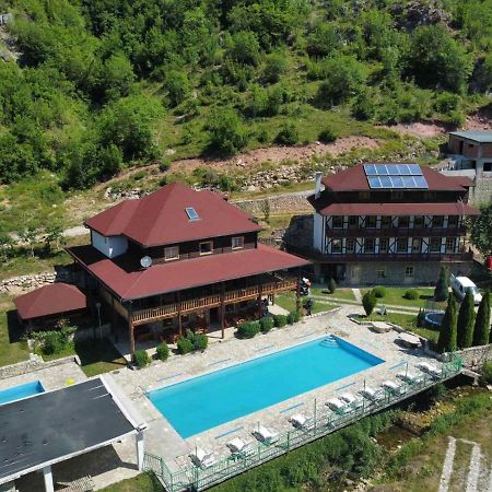 Hotel & Camping Etno Selo Vrelo Berane Zewnętrze zdjęcie